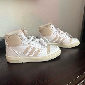 Adidas Women’s Break Start Mid 6.5